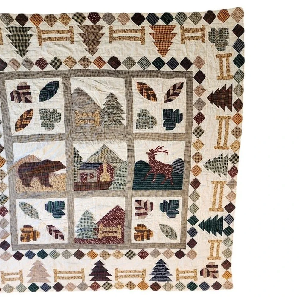 VINTAGE Handmade‎ Rustic Lodge Moose Bear Pine Tree Patchwork Cabin Quilt 80x80